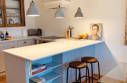 Hoxton Apartment | My Chic Hoxton Mews Home zone1