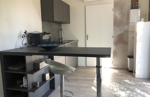 Saint-Quentin-la-Poterie House | My Cosy Mobil Home