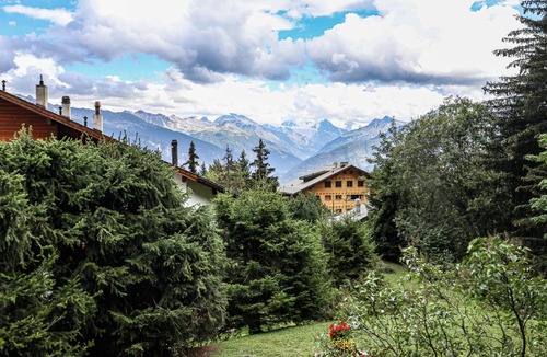 Randogne Apartment | My cozy escape in Crans Montana