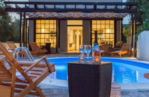 Sveti Petar House | MY DALMATIA - Seaside villa Marin with private heated pool