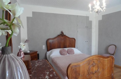 Cavillargues House | My father's house - Character house with private pool 8x4