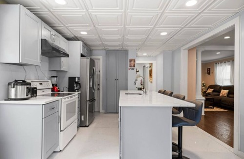 Danbury House | My favorite place!