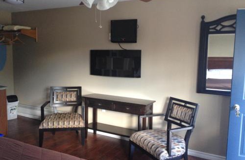 Manitowaning Hotel | My Friends Inn Manitoulin