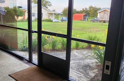 Cottondale House | My Happy Place 1 rm/master bath