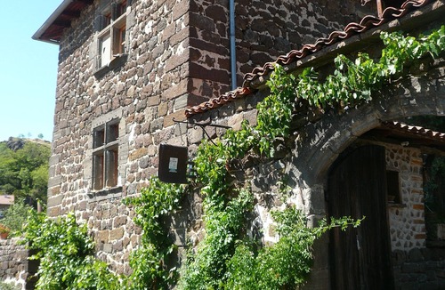Polignac Apartment | my home in cheyrac