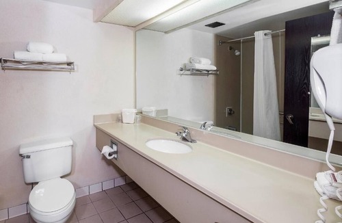 Madison Hotel | MY HOME & SUITES MADISON