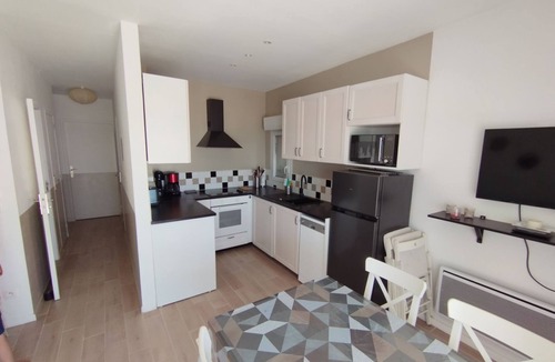 Palavas-les-Flots Apartment | My little corner of paradise - Sea view - Ideal for families!