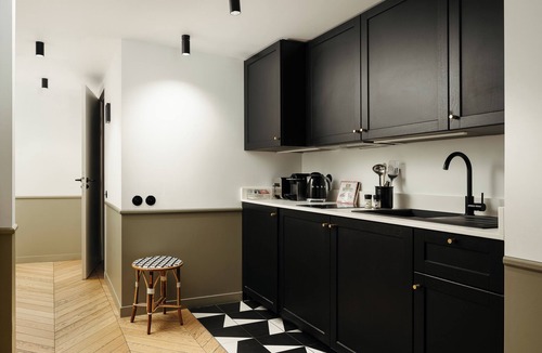Quartier des Grandes-Carrieres Hotel | My Maison In Paris - Montmartre