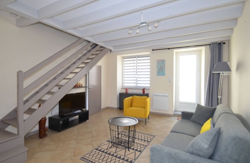 Saint-Laurent-sur-Sevre House | My penates next to Puy du Fou.