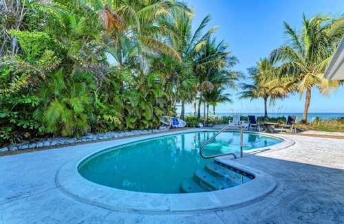 Anna Maria House | My Private Beach - 826A S Bay