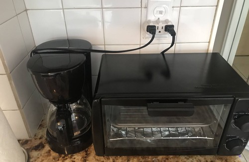 East Fort Lauderdale Apartment | My red and white studio on the beach