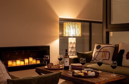Porte-Saint-Martin Apartment | My Skydome - Le Marais - Lancry - 4 Suites de luxe avec climatisation