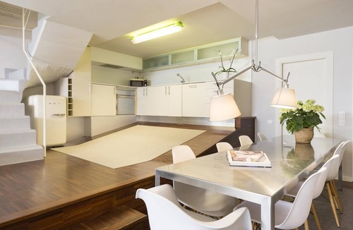 Sant Gervasi Apartment | My Space Barcelona 2 duplex for up to 20 people with private pool and garden