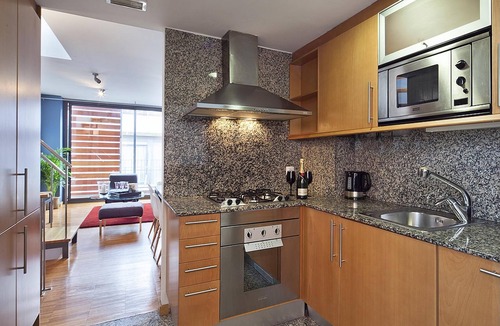 El Putget i Farro Apartment | My Space Barcelona Attic with Private Terrace in City Center for 6