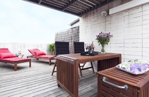El Putget i Farro Apartment | My Space Barcelona Attic with Private Terrace in City Center for 6