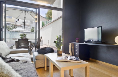 la Vila de Gracia Apartment | My Space Barcelona Loft for temporary rentals with terrace and swimming pool