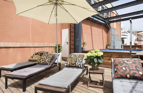 el Fort Pienc Apartment | My Space Barcelona Loft near the Arc de Triomphe with pool and terrace