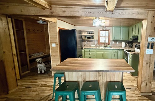 Hazelhurst House | MY T Pine Acres Lake View