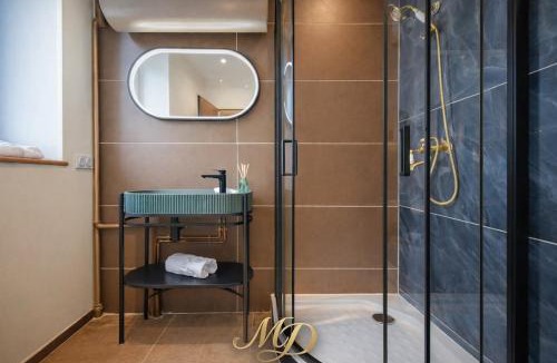 Grenoble City Centre Apartment | MYD - The Jules Verne