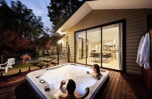 Tawonga South Cabin | Myee Alpine Retreat