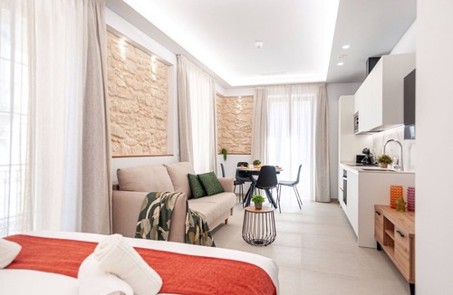 Alicante City Centre Hotel | Myflats Luxury Cathedral