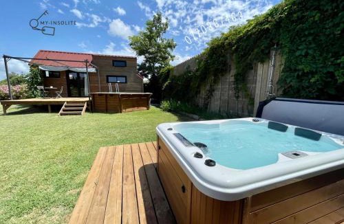Aigues-Mortes Ski Chalet | myinsolite - Tiny-house, jacuzzi, brasero, piscine