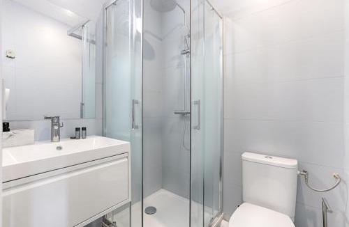 Malakoff Apartment | Mykeypers- Luxury Studio 2P - Malakoff 14