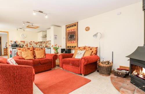 Redruth House | Mynheer Farm Bowji