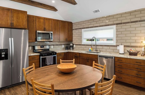 Southside House | Myrinn–Private Sauna & Fire Pit|Walk to NAU Campus
