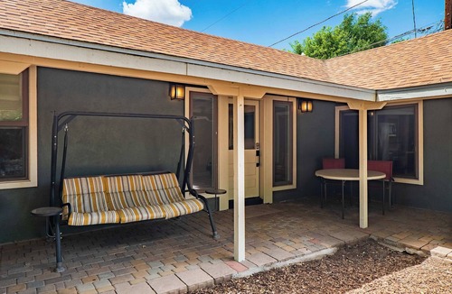 Southside House | Myrinn–Private Sauna & Fire Pit|Walk to NAU Campus