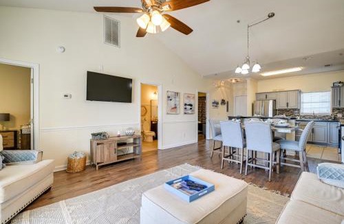 Socastee House | Myrtle Beach Condo w/Large Balcony & Pool Access