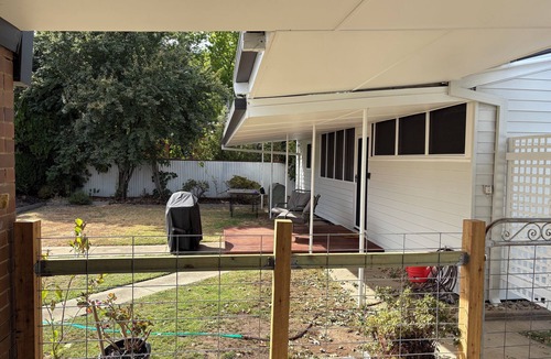 Myrtleford House | Myrtle & Bloom Cottage