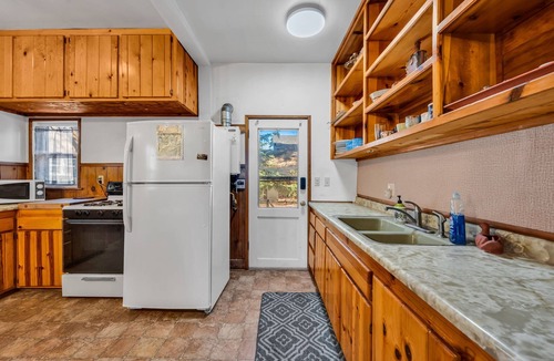 Peter Pan Cabin | Myrtle Chalet