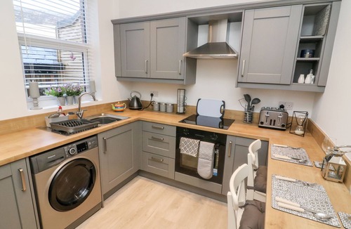 Garstang Cottage | Myrtle Cottage