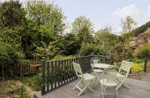 Knighton Cottage | Myrtle Villa