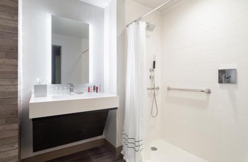 Groton Hotel | Mystic Marriott Hotel and Spa