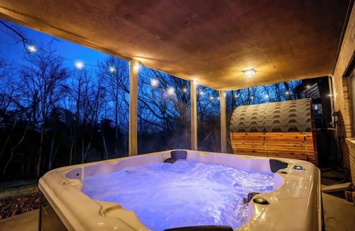 McGaheysville House | MysticPines-SpeakeasyGmRM,HT,Sauna,Cinema-9.5Bath