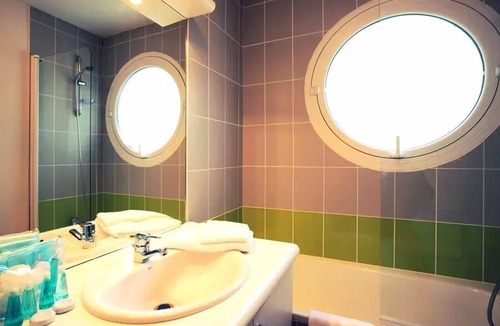 Saint-Pierre - Rene II - Bonsecours Apartment | Néméa Aparthotel Nancy* - Studio 2 People