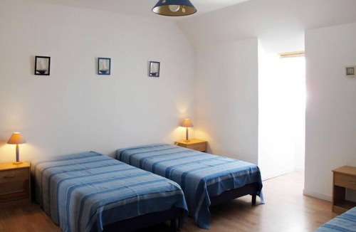 Hauteville-sur-Mer House | Néroli by Interhome