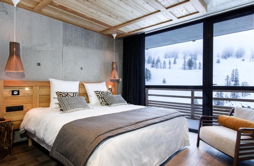 Les Claux Hotel | Névalhaia Le Chalet