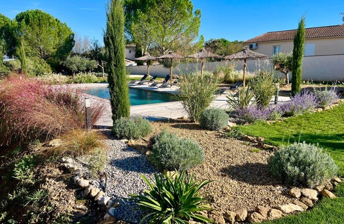 Sagries Apartment | N°1 Le Clos de l'Oliveraie - Terrace - Ground floor - 2 beds, Le Clos de l'Oliveraie Appt 1