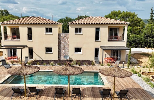 Sagries Apartment | N°3 Le Clos de l'Oliveraie - Balcony - 1st floor - 1 bed, Le Clos de l'Oliveraie Appt 3