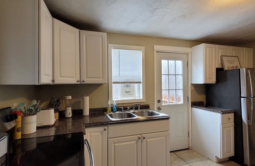 Millville House | n Farmhouse Retreat Sleeps 6, Yard for Tents, Near River + C&O Canal
