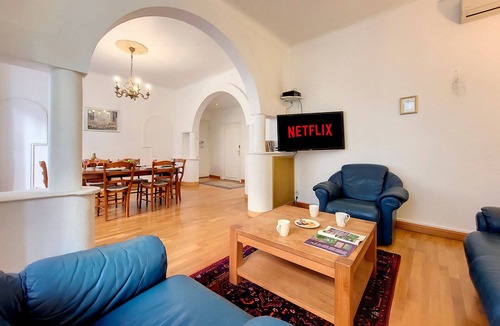 Nice City Centre Apartment | N&J - MEYERBEER - Central - Very close sea