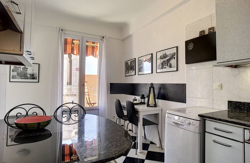 Centre Ville-Gare Apartment | N&J - NOTRE DAME - Hyper center - Top floor