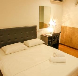 Muar Hotel | N K Hotel