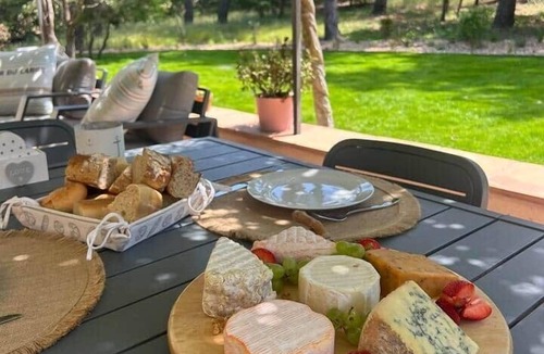 Mornas House | N&L Signature - Bed and Breakfast