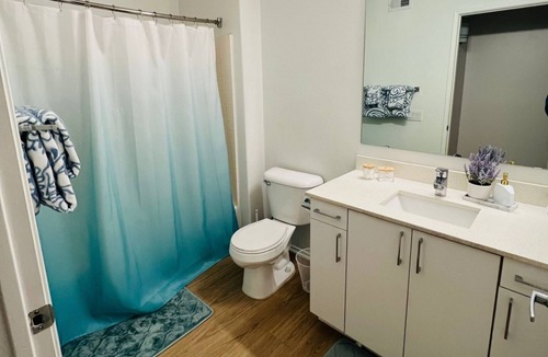 Canyon Country Apartment | nA new space for you and your family to enjoy the best of Santa Clarita! nnn
