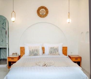 Toya Bungkah Villa | Nadine Villa Kintamani with Natural Hot Spring