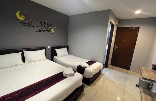 Kempas Hotel | Nah Hotel